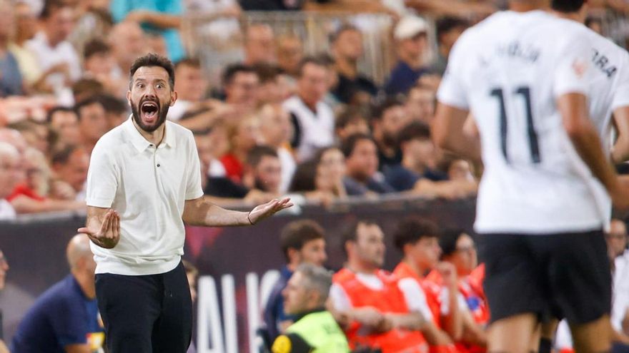 Corberán en Mestalla contra el Getafe