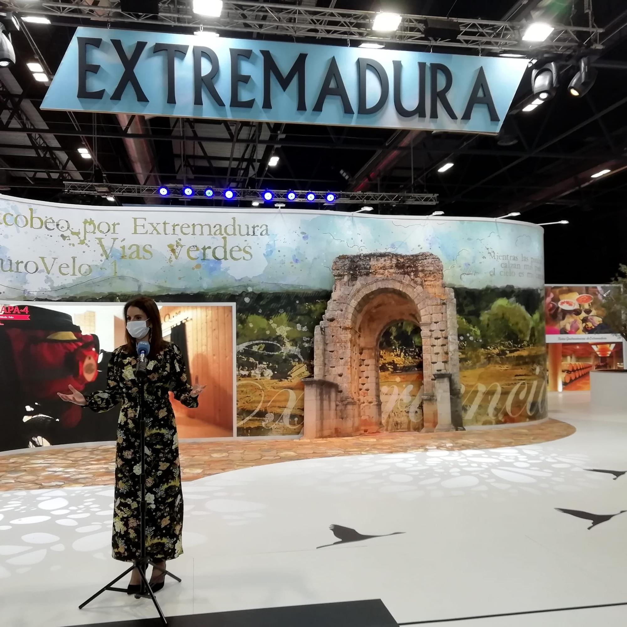 Extremadura despliega su encanto en la feria de FITUR 2021