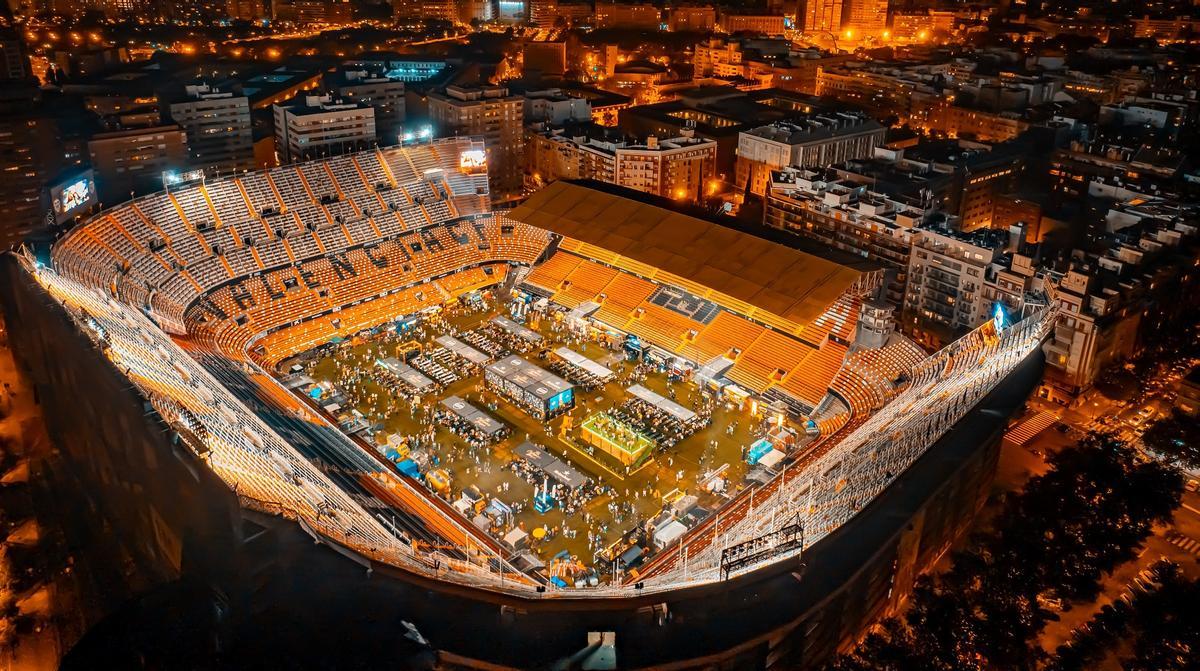 Vista aérea de The Champions Burger en el estadio de Mestalla.