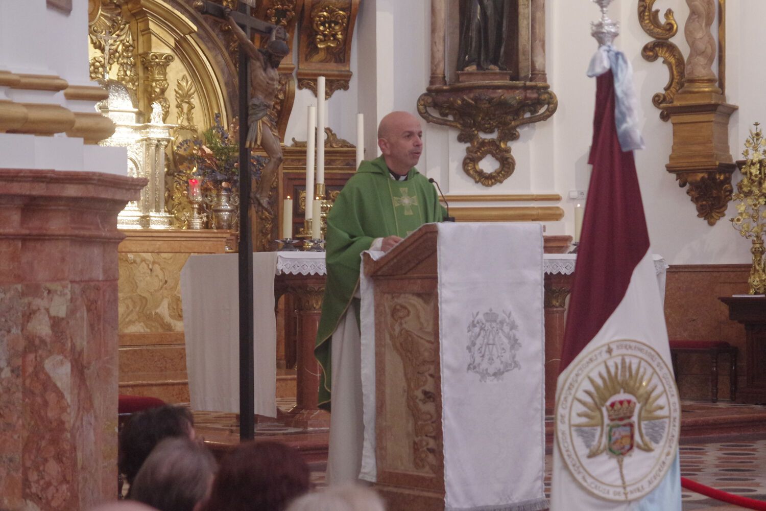 Jura de cargos de la nueva junta de gobierno de la Agrupación de Hermandades de Gloria de Málaga