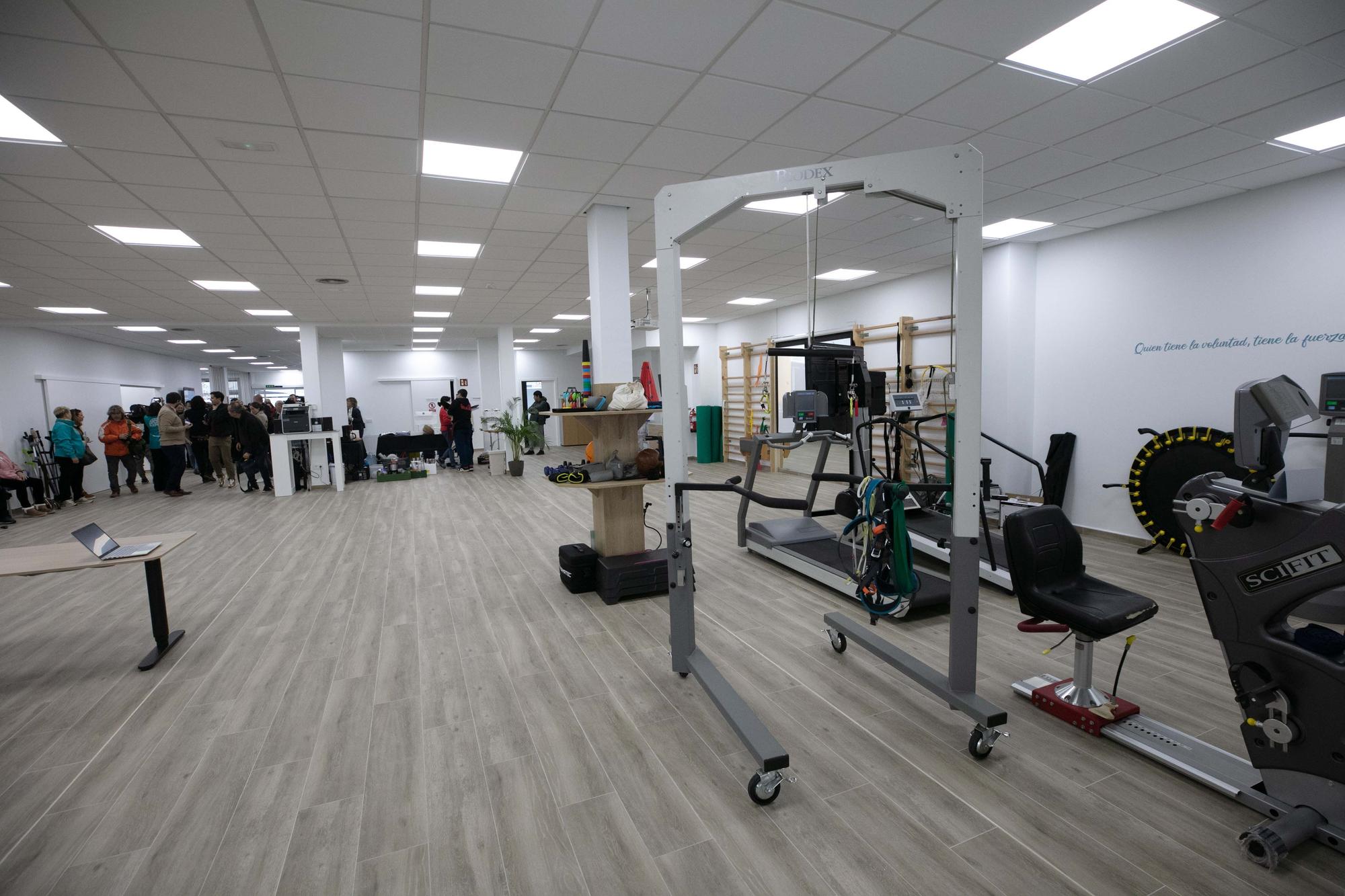 Galería de fotos de la apertura del nuevo centro de neurorrehabilitación de AEMIF