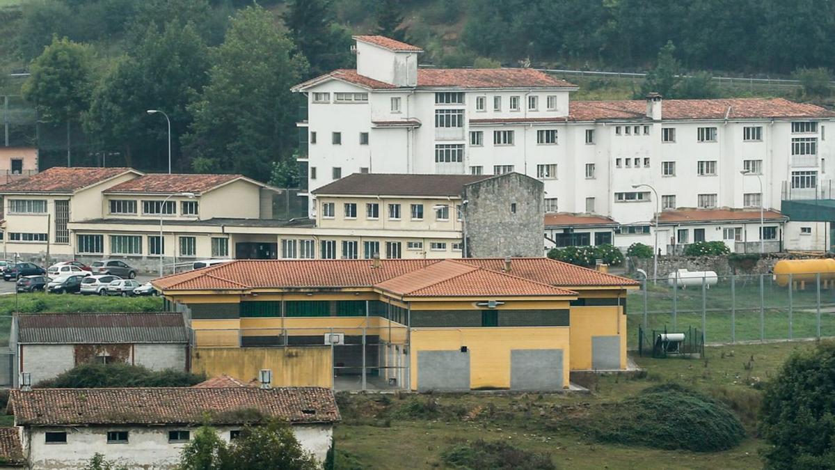 Instalaciones del centro de internamiento de menores de Sograndio. |