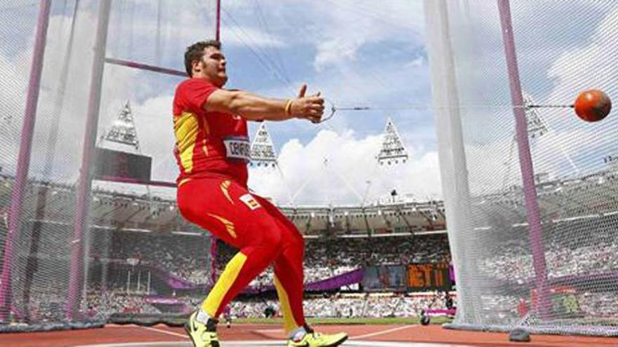 Javier Cienfuegos y Alvaro Martín  ATLETAS EXTREMEÑOS DEL EQUIPO DE ESPAÑA EN EL MUNDIAL : &quot;Ahora nos toca a los atletas jóvenes, pero nos falta todavía ese punto de experiencia&quot;