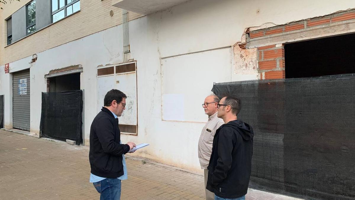 El portaveu municipal de Compromís, Ignasi Garcia, en uns dels baixos polèmics.