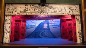 El Dalí más grande del mundo en el Teatro Fernando de Rojas del CBA
