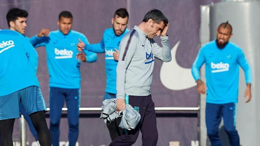 Els jugadors blaugrana, durant un entrenament del curs