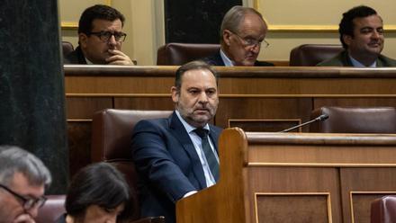 Ábalos, citado en la comisión de investigación de las mascarillas