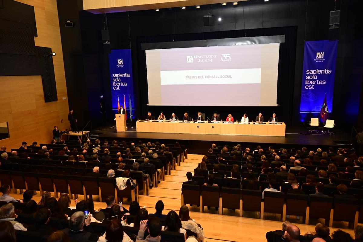 La UJI celebra su 35º aniversario