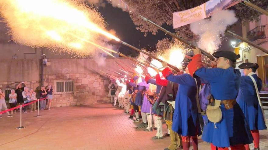 Milers de persones participen en les activitats de la 16a Festa dels Miquelets d’Olesa