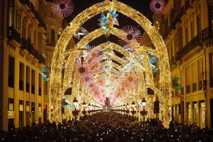 Así han cambiado las luces de Navidad en Málaga desde 2012
