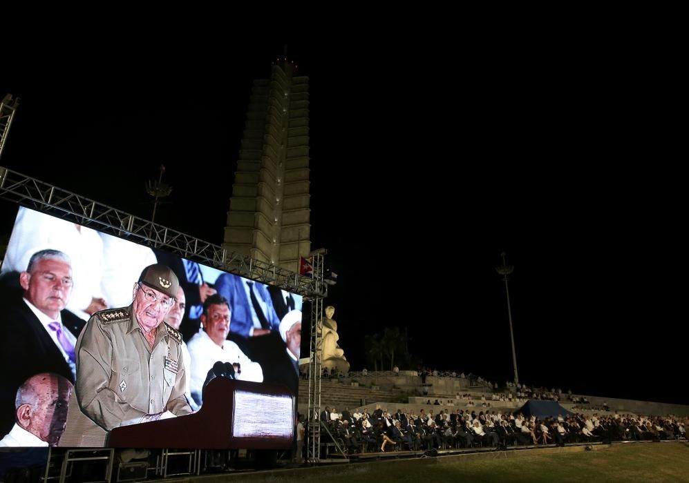 Masivo funeral con líderes de todo el mundo para despedir a Fidel Castro.