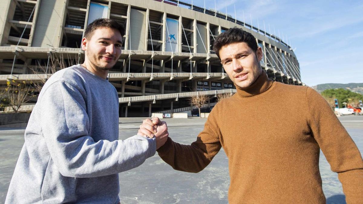 Uri y Roger Serrano, juntos a las puertas del Camp Nou