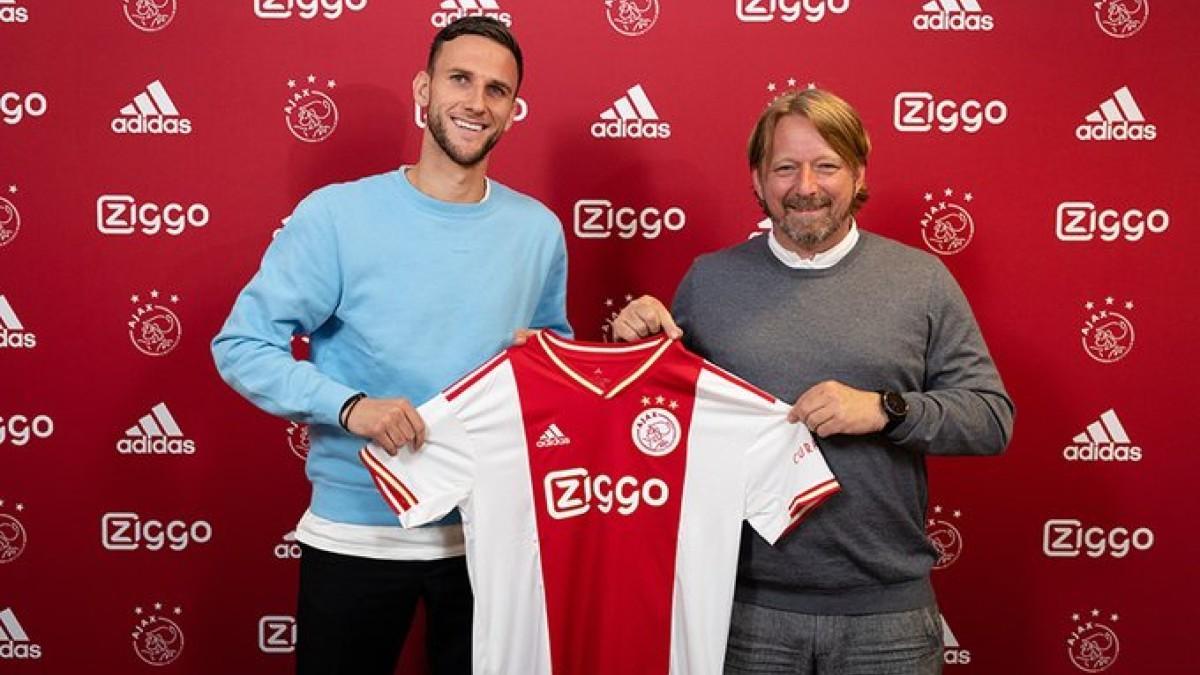 Van den Boomen, nuevo jugador del Ajax