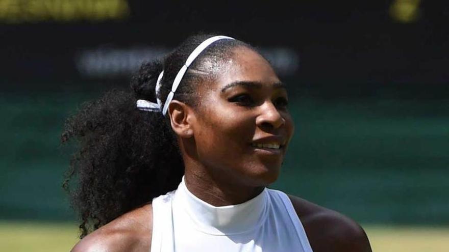 Serena Williams celebra su victoria ante Keber.