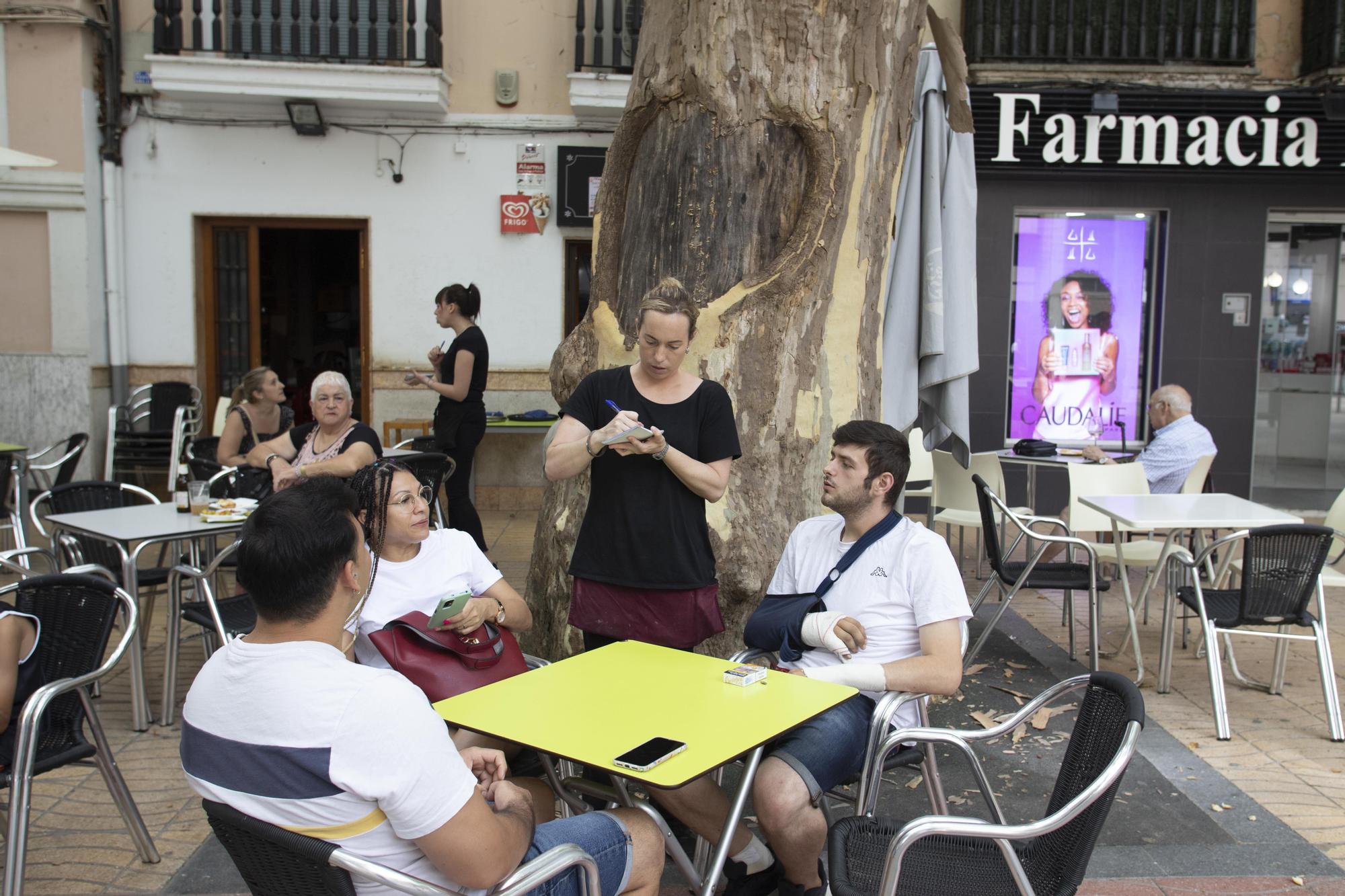 Los últimos almuerzos del bar Toni las Vegas en Xàtiva