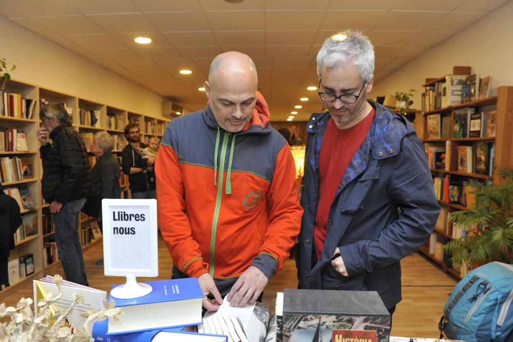 Inauguració de la nova Llibreria Papasseit