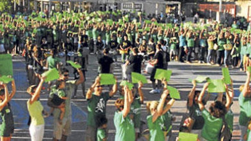 Más de mil personas en el parque municipal de sa Torre de Felanitx