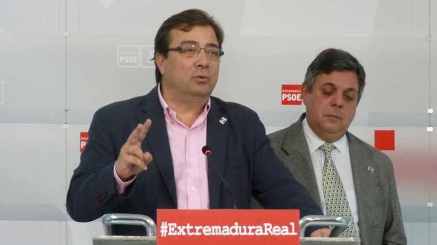 La calidad de la deuda extremeña es siete puntos menos con Monago, según Fernández Vara