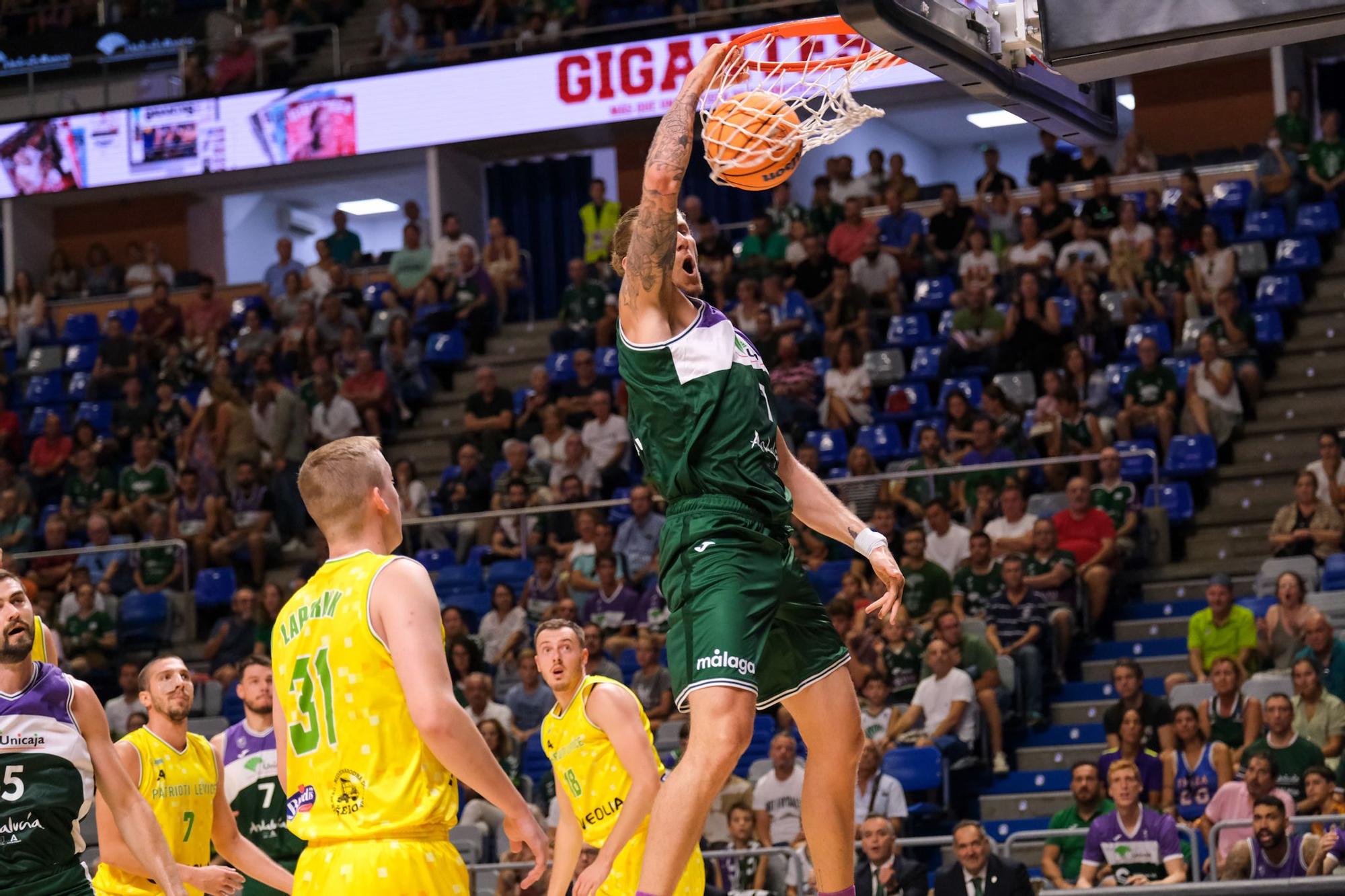 Basketball Champions League: Unicaja CB 91-73 Patrioti Levice