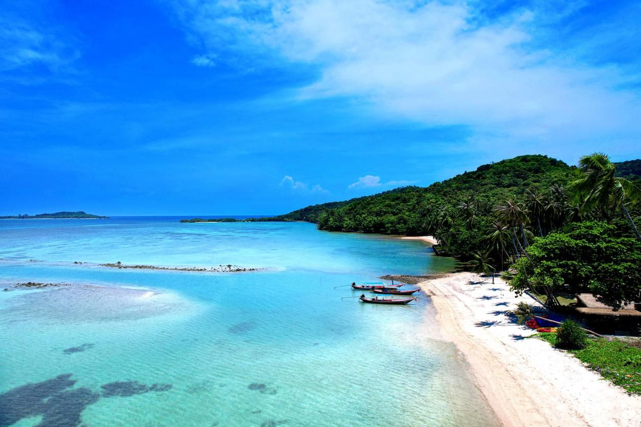 La playa de Koh Madsum