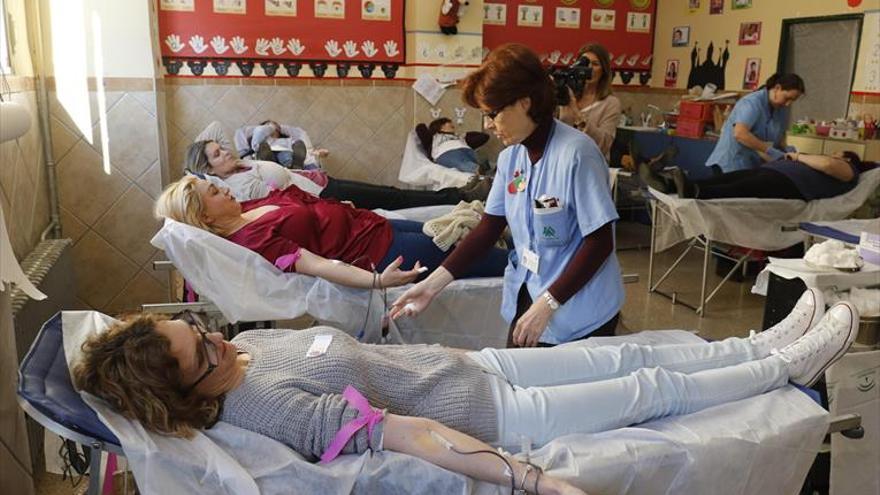 Los cordobeses se olvidan de donar sangre en el mayo festivo