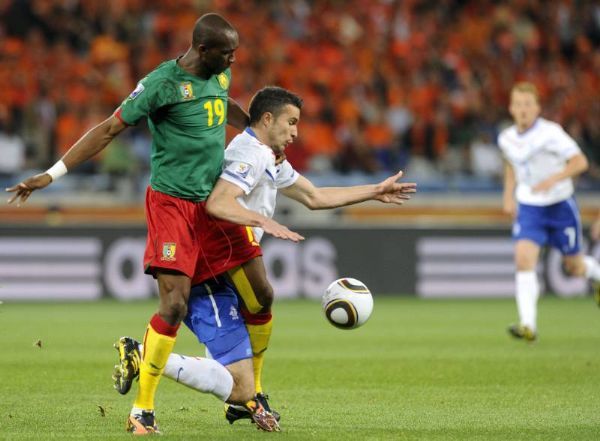 Camerún 1 - Holanda 2