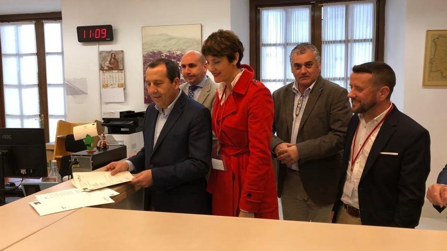 El PSOE exige la apertura del hospital de Estepona