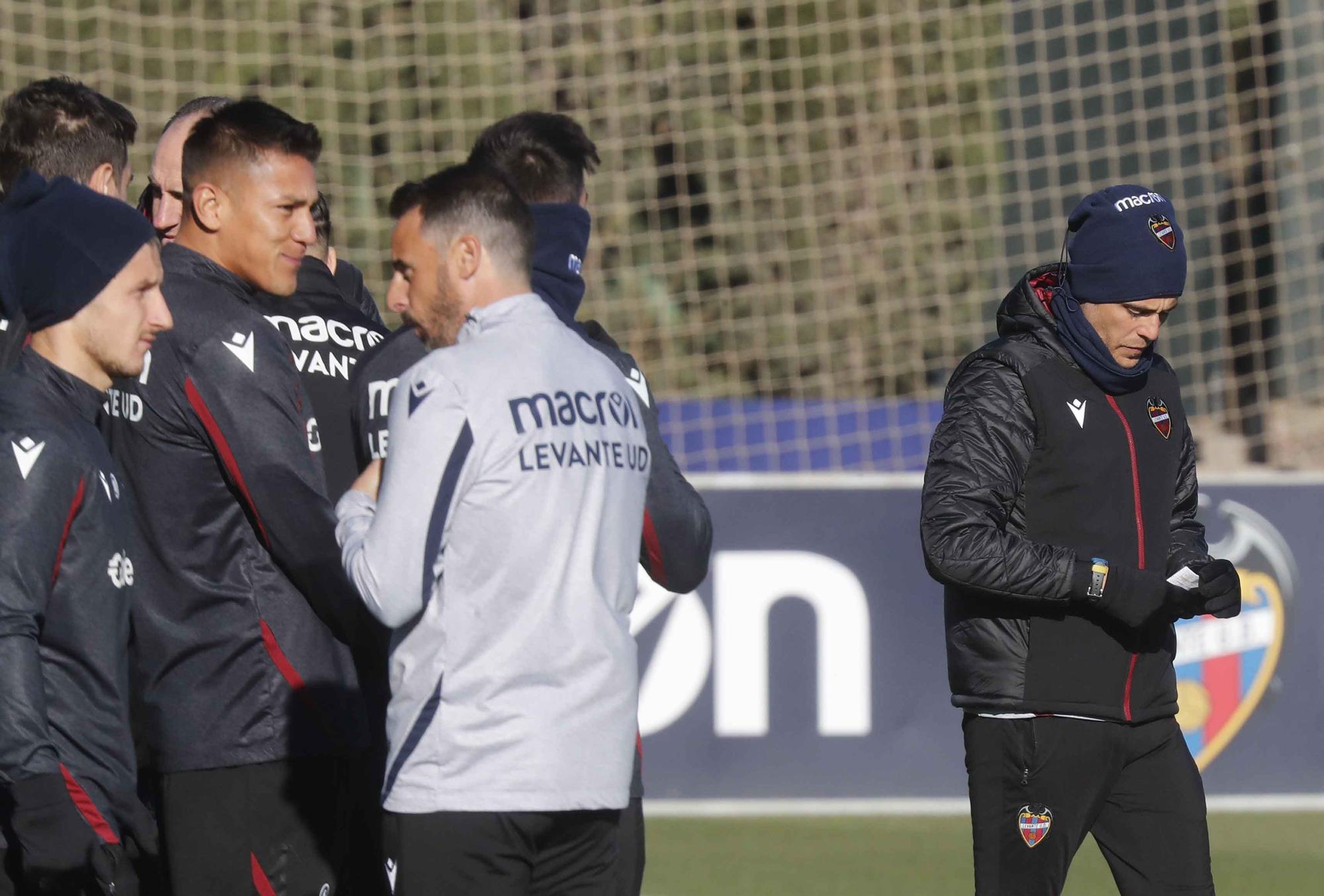 Último entrenamiento del Levante antes de viajar a Melilla