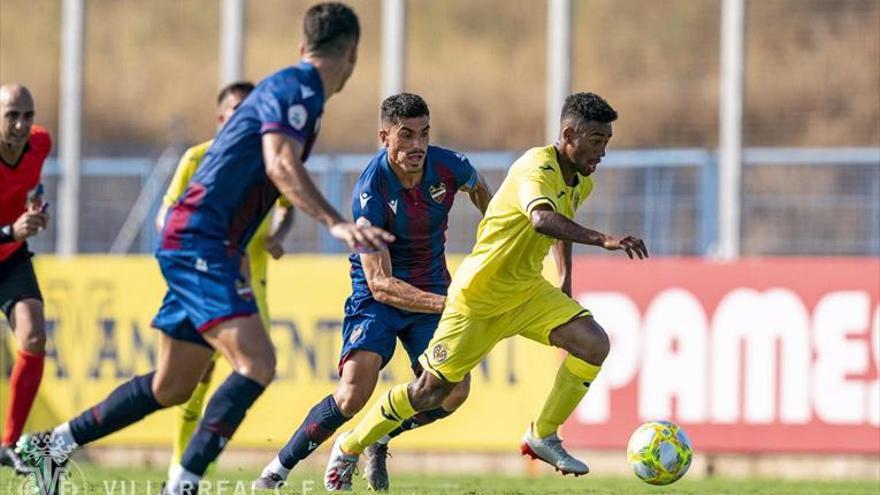 El Villarreal B, del 1-0 al 1-2 frente al Atlético Levante