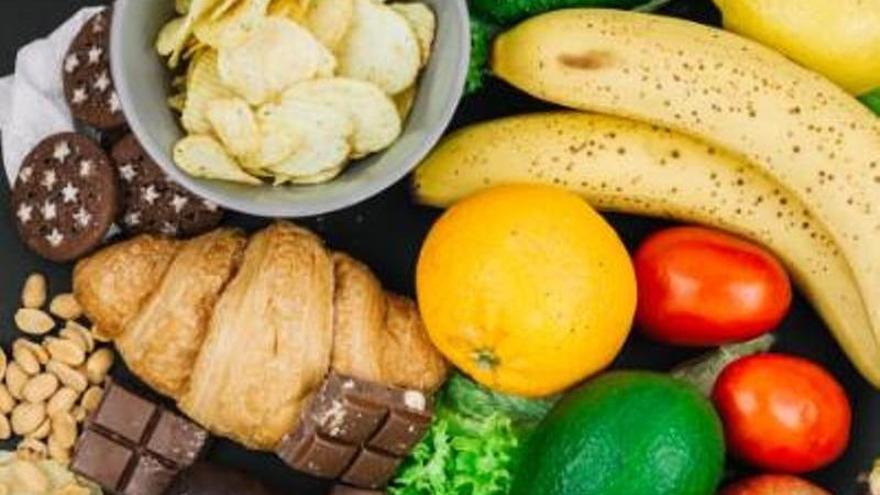 Aquests són els 5 aliments que t'impedeixen perdre pes: com substituir-los?
