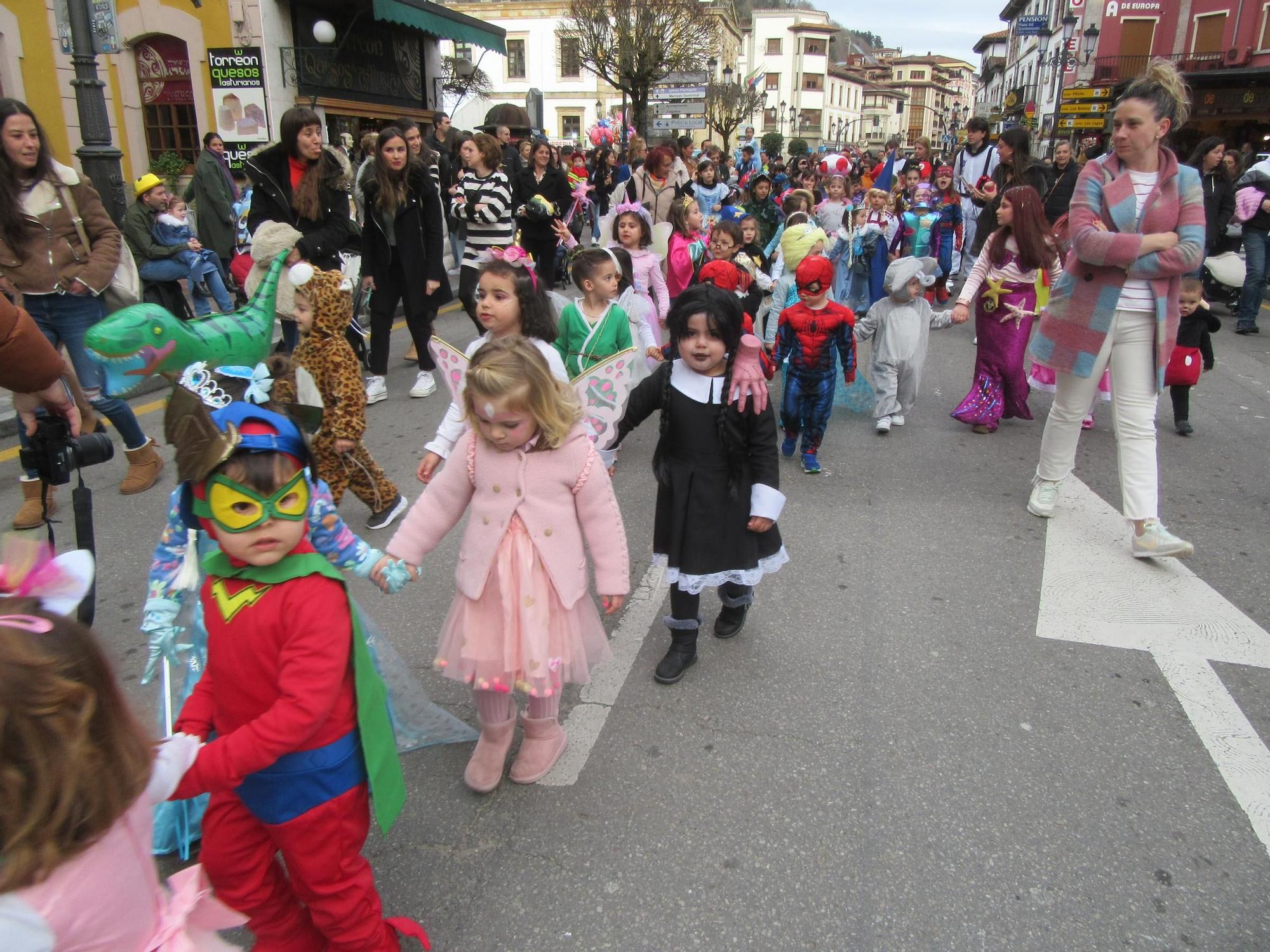 Carnaval infantil en Cangas de Onís