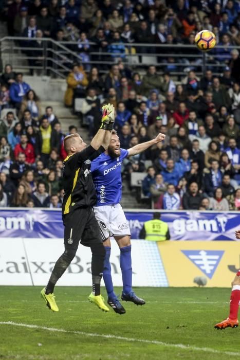 El partido entre el Langreo y el Oviedo B, en imágenes