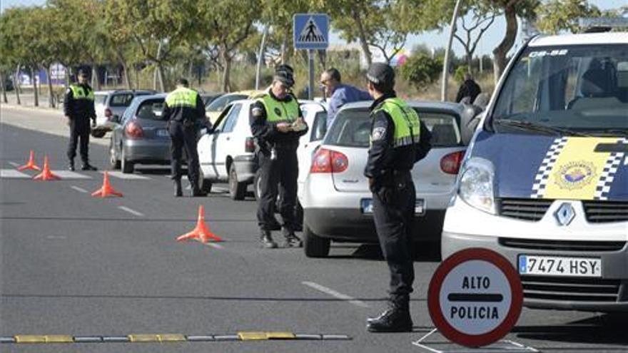 Pillado un prófugo tras saltarse un semáforo en rojo en Castellón