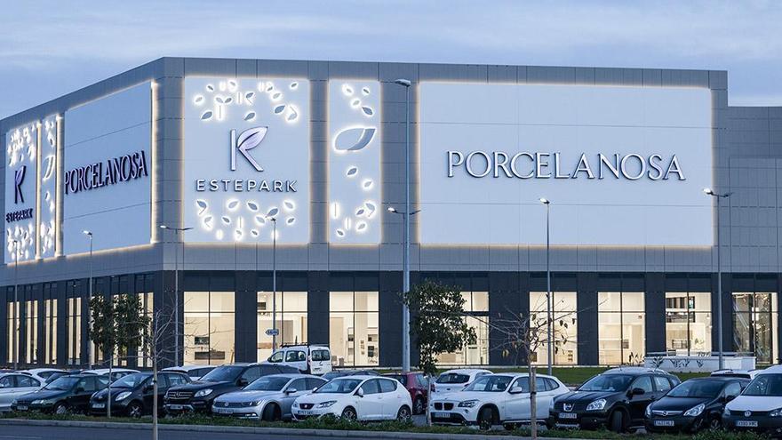 Porcelanosa Grupo cierra todas sus tiendas en España y Portugal