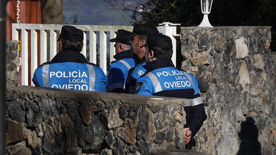 Desalojo y derribo del chalé ilegal del Naranco