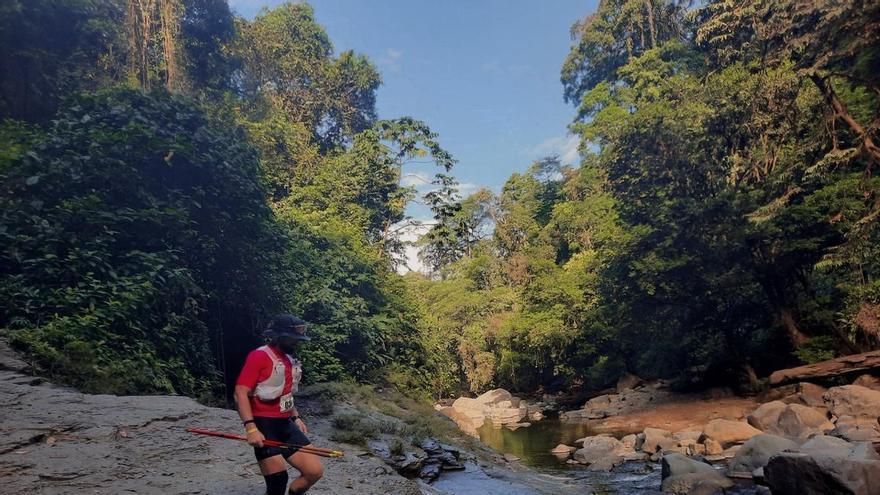 El atleta oriolano Juanmi López logra una nueva hazaña al completar The Coastal Challenge