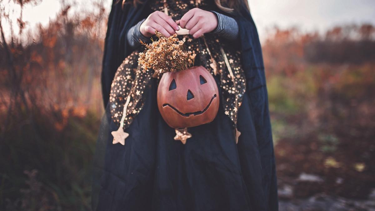 Cuatro trucos de los alergólogos para disfrutar de un Halloween sin sustos.