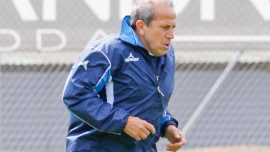 Víctor medita hacer cambios en el once