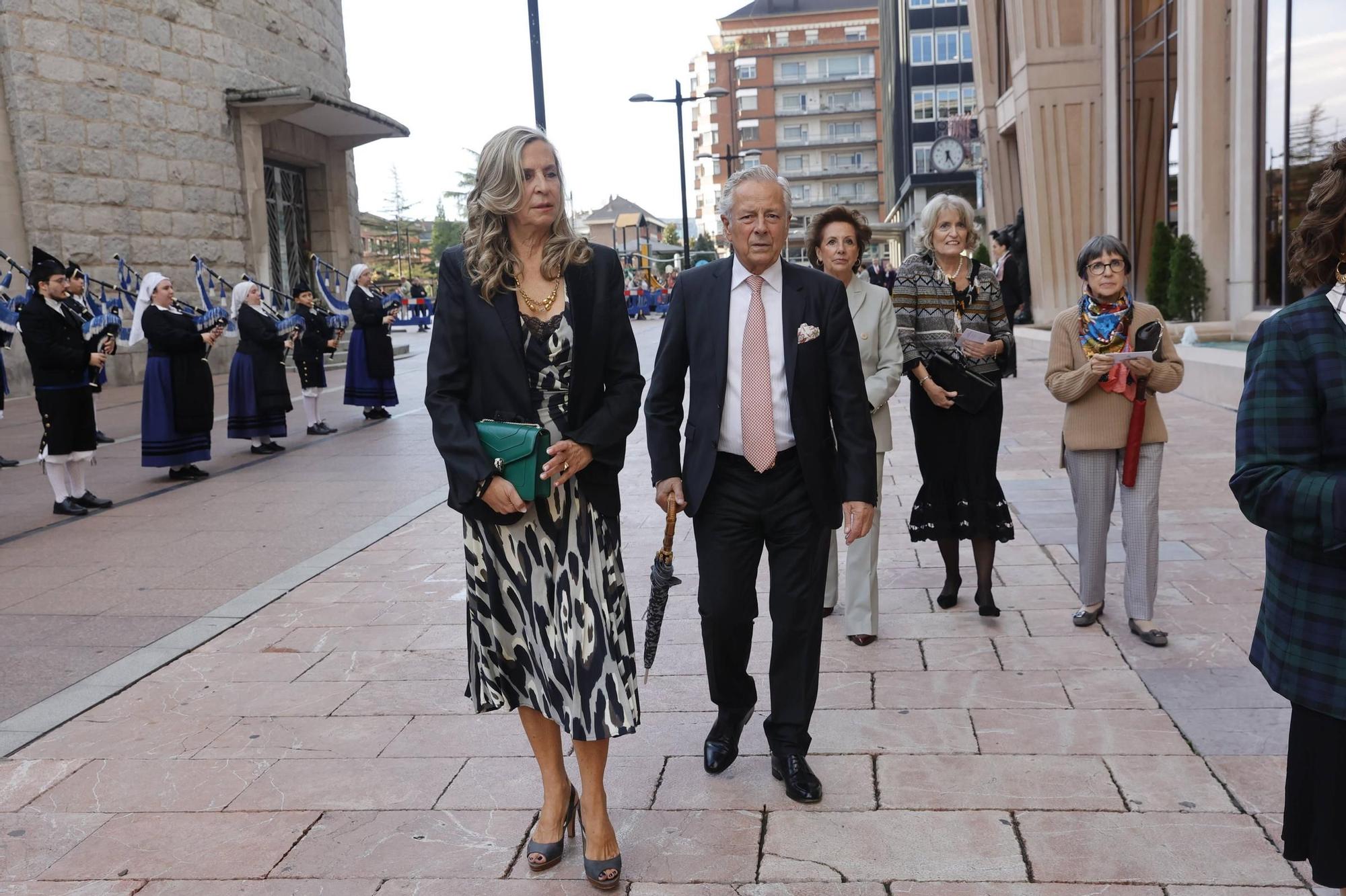 EN IMÁGENES: La Familia Real asiste en Oviedo al concierto de los premios "Princesa de Asturias"