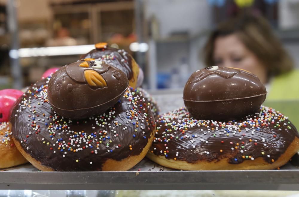 Forn de Vicent García. Primer premio de escaparate y torta de pasas y nueces.