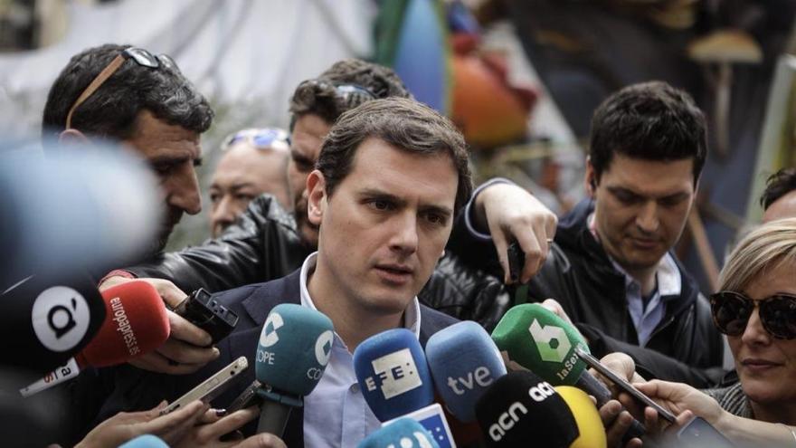 Albert Rivera, durante su visita de ayer a València.