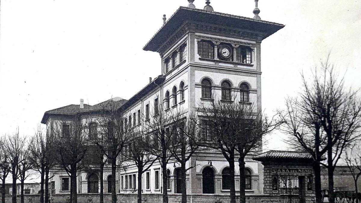 Un recorrido histórico por la Gota de Leche de Gijón, en imágenes