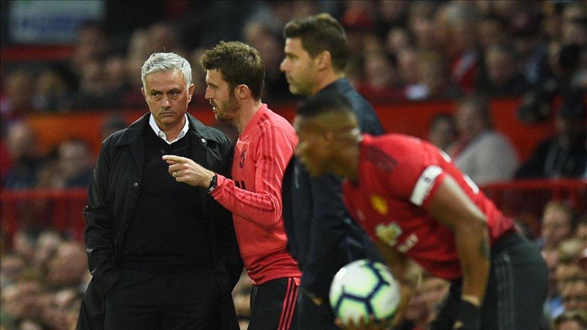 Carrick ha decidido cambiar el terreno de juego por los banquillos