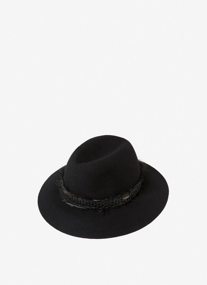 Rebajas Uterqüe: sombrero entrelazado