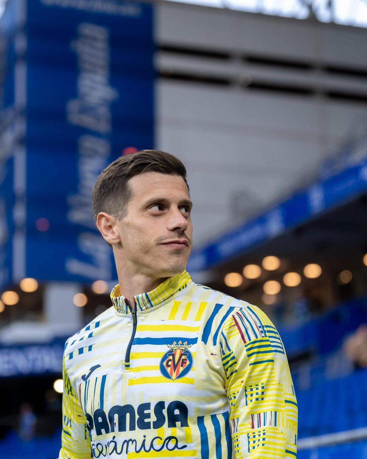 Alfon González, con la camiseta del Villarreal.