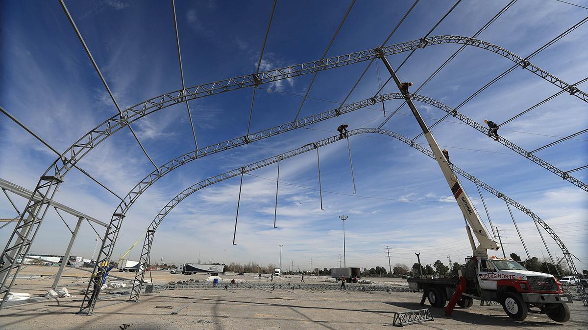 México prepara carpas-refugio en la frontera con Estados Unidos tras el anuncio de Trump de deportaciones masivas