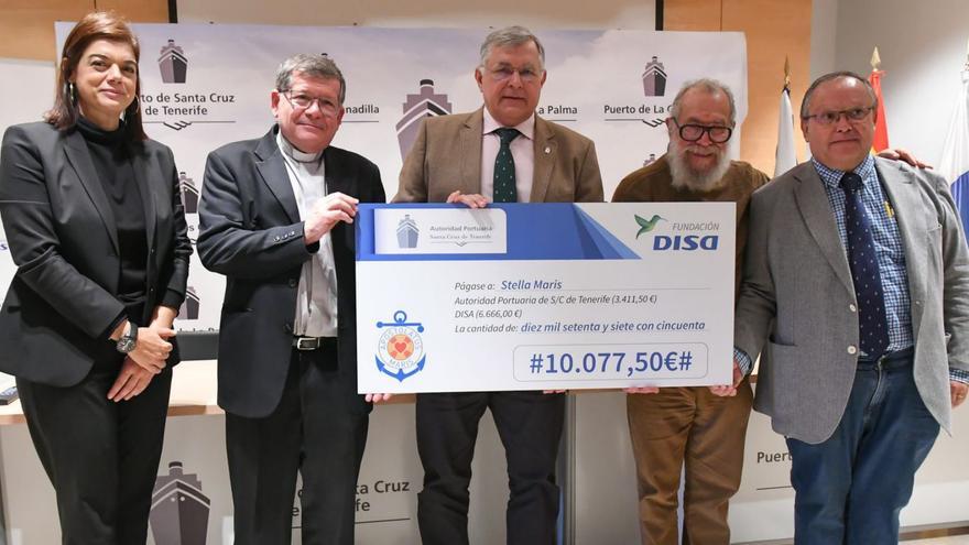 La Autoridad Portuaria dona junto a la Fundación DISA 40.000 euros a tres ONG