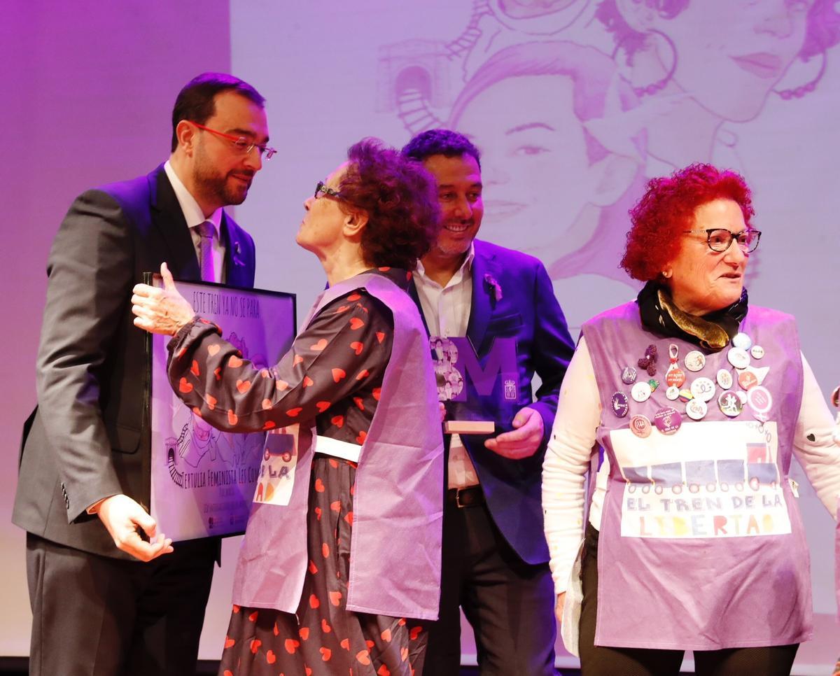 Así fue el acto institucional con motivo del Día Internacional de la ...