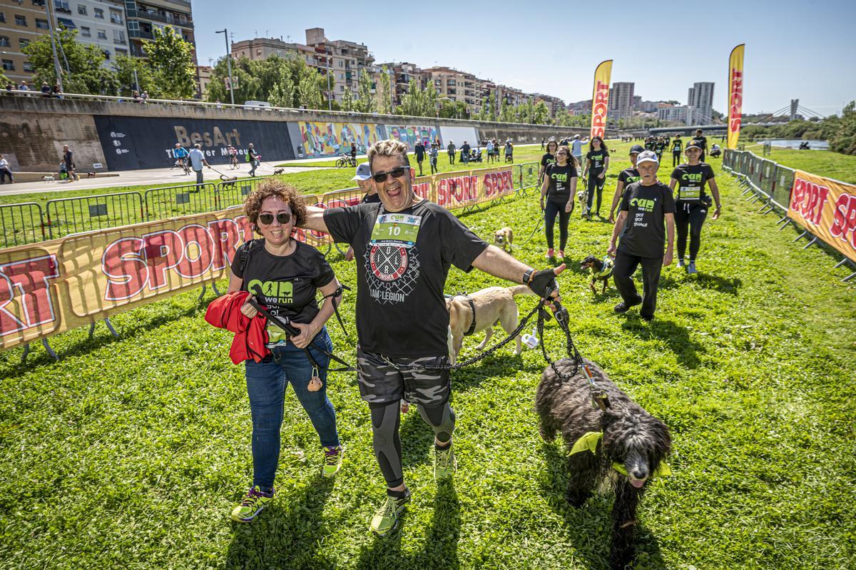 CAN WE RUN BARCELONA. La carrera organizada por Prensa Ibérica y El Periódico de Catalunya con la colaboración de Sport ,  donde las personas y sus mascotas perrunas corren en familia