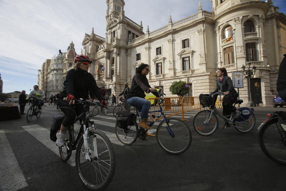 'Bicimanifestación' hasta Burjassot